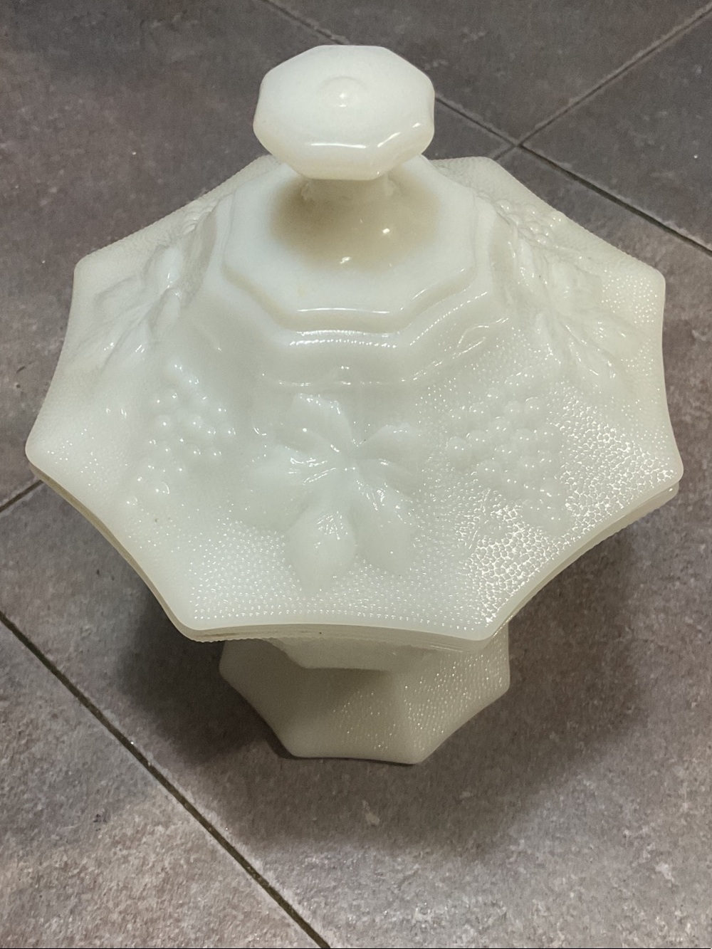 Anchor Hocking Milk Glass Covered Candy Dish - White